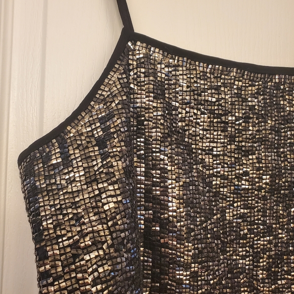 Sequin Crop - Picture 2 of 4